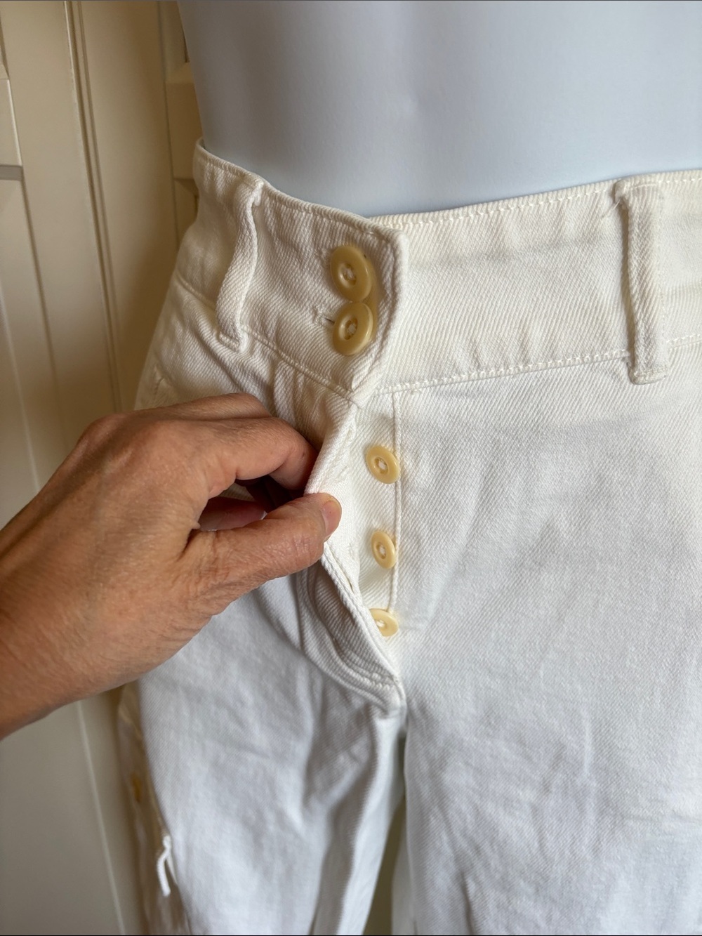 Wilfred Free
Modern Cargo  Pant - Picture 8 of 16